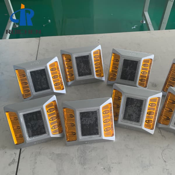<h3>Cast Aluminum Solar Motorway Stud Lights 20T For Tunnel </h3>
